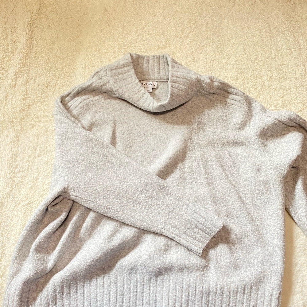 Ava & Viv Light Gray Turtleneck Sweater